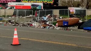 Community uplifting for the homeless